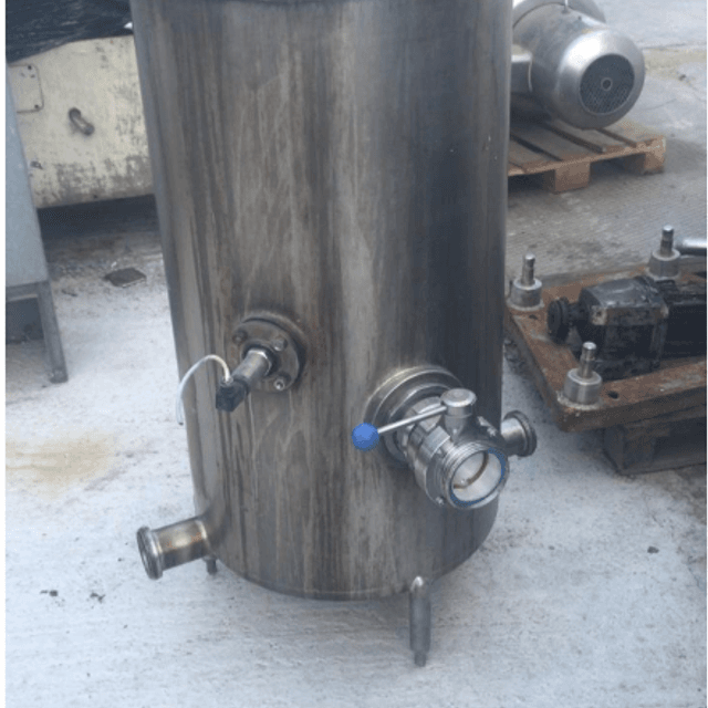 Емкость 300л инв.9253