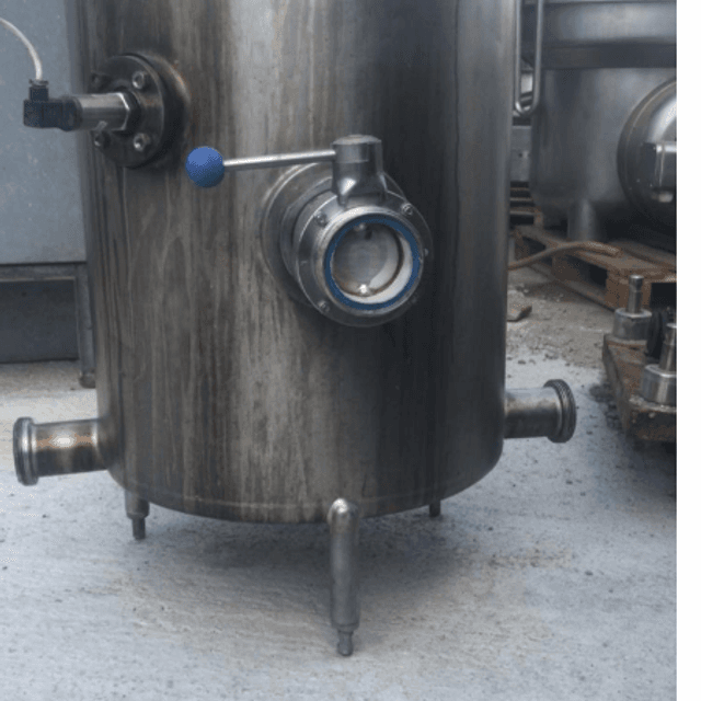 Емкость 300л инв.9253