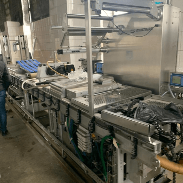 Термоформер MULTIVAC R240