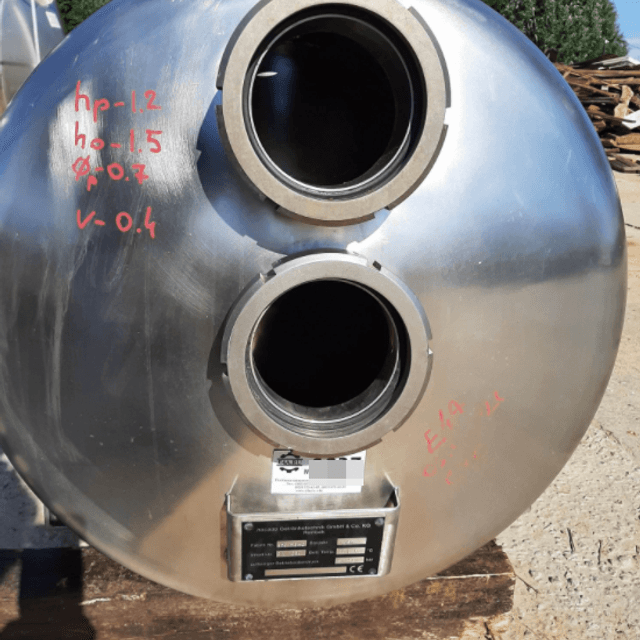 Емкость 0,46 куб.м (две части) е.1037