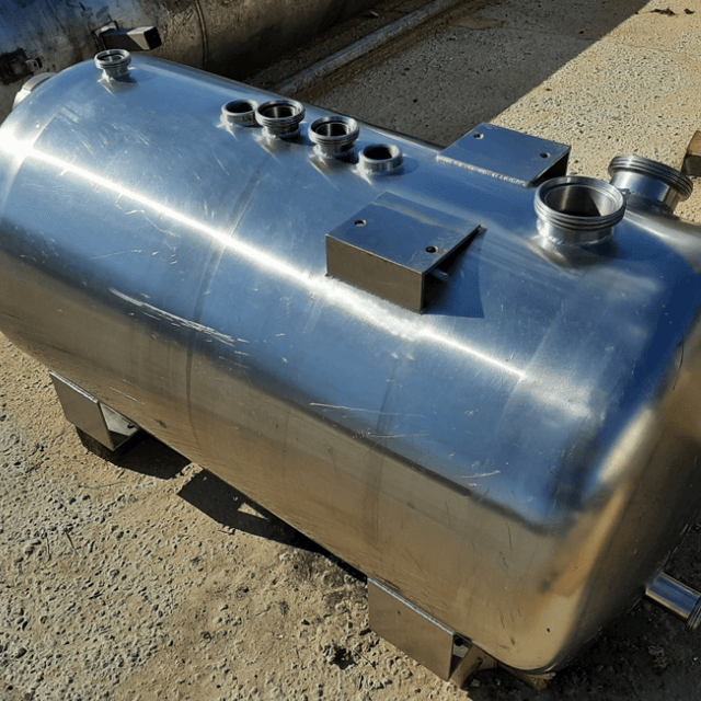 Емкость 0,46 куб.м (две части) е.1037