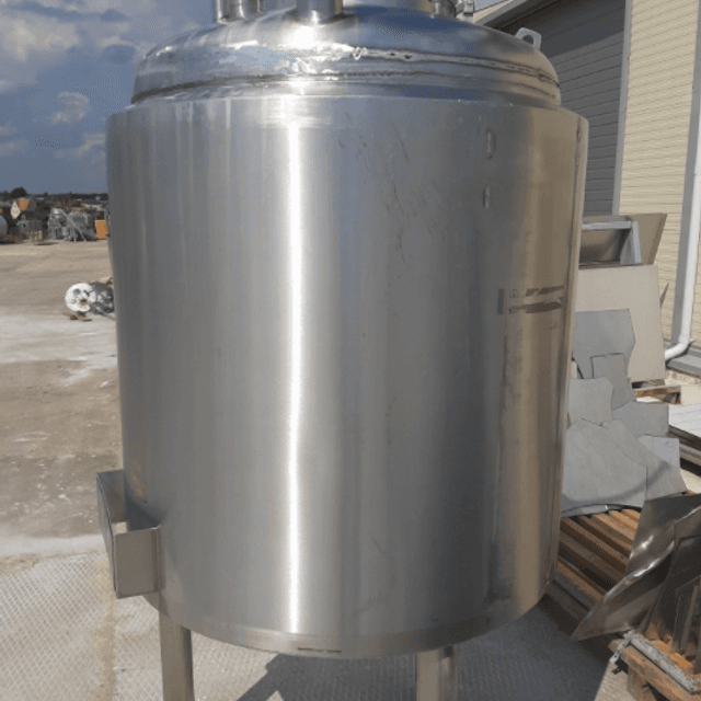 Емкость 0,85 куб.м. е.1036