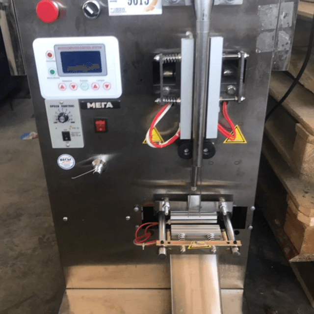 Фасовщик в трех-шовный пакет инв.9615