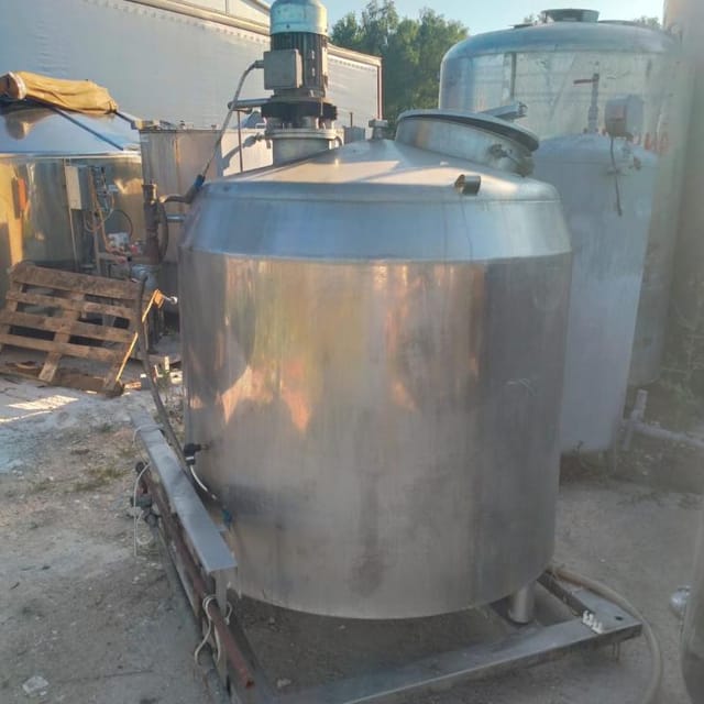 Емкость 1500л инв.9661