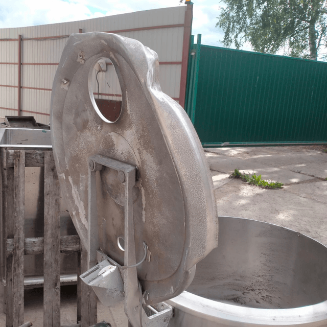 Емкость 600 л инв.9676