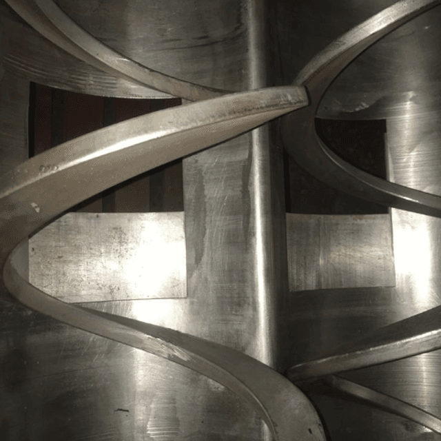 Фаршемешалка 335 л с подьемником инв.6635