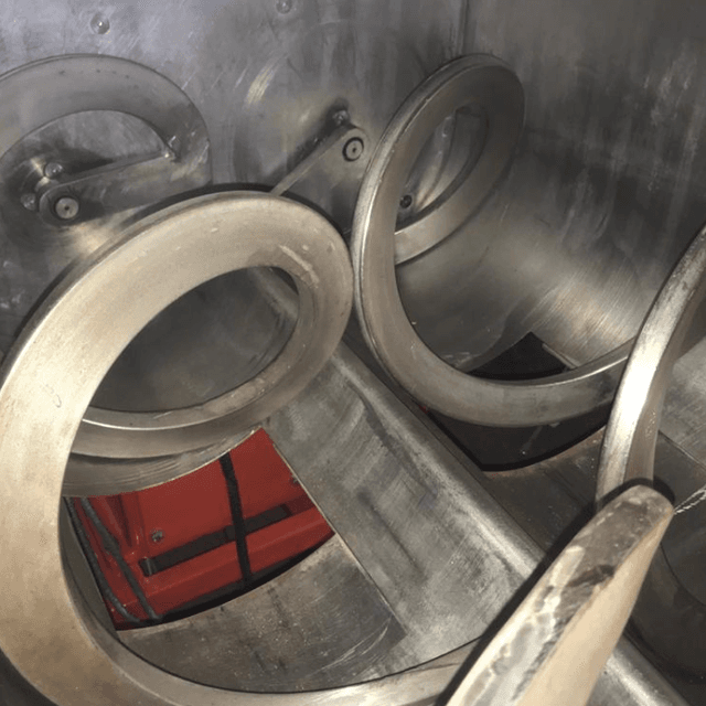 Фаршемешалка 335 л с подьемником инв.6635