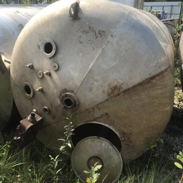 Емкость 2,5м3 инв.9402