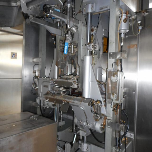 Линия ТВА-3 в упаковку TetraPak 200 инв.6306