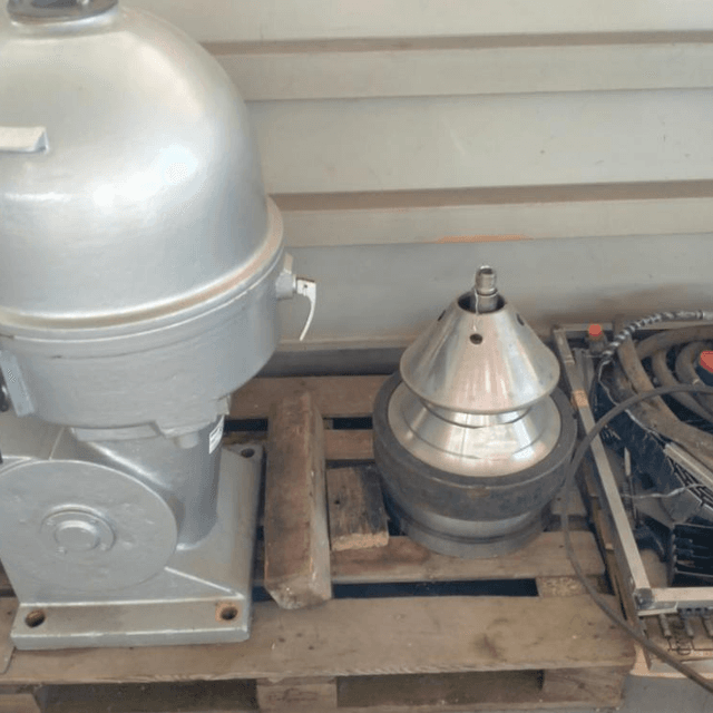 Сепаратор-сливкоотделитель Ж5-ОС2-Т3 Плава 5куб/час инв.9108