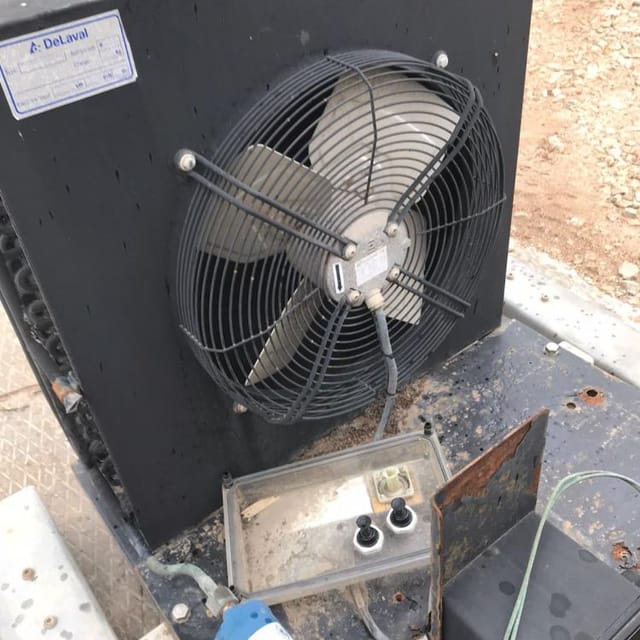 Танк-охладитель ALFA LAVAL 1800л инв.9482