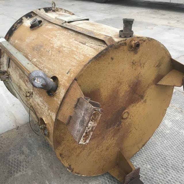 Агрегат для приготовления заменителя молока АЗМ-0,8А 800л инв.7863