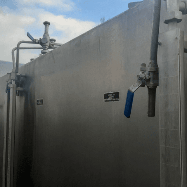 Емкость 6 кубов