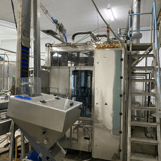 Линия розлива молока в ПЭТ-6000