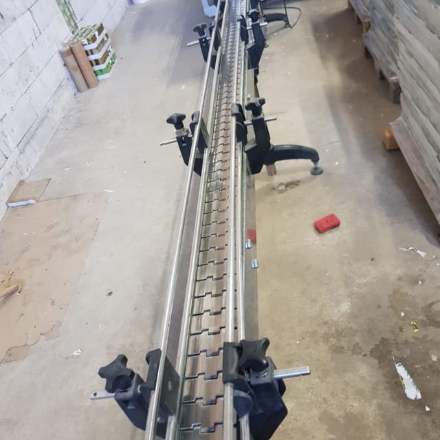 Этикетировочная линия