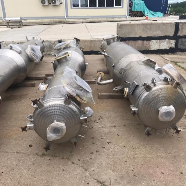 Пленочная вакуум выпарная установка 5000кг/час инв.5542