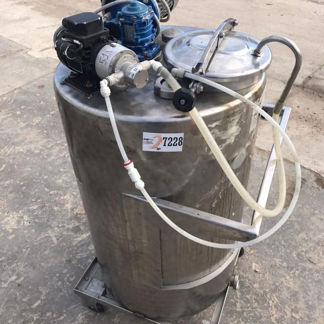 Емкость 200л инв.7209