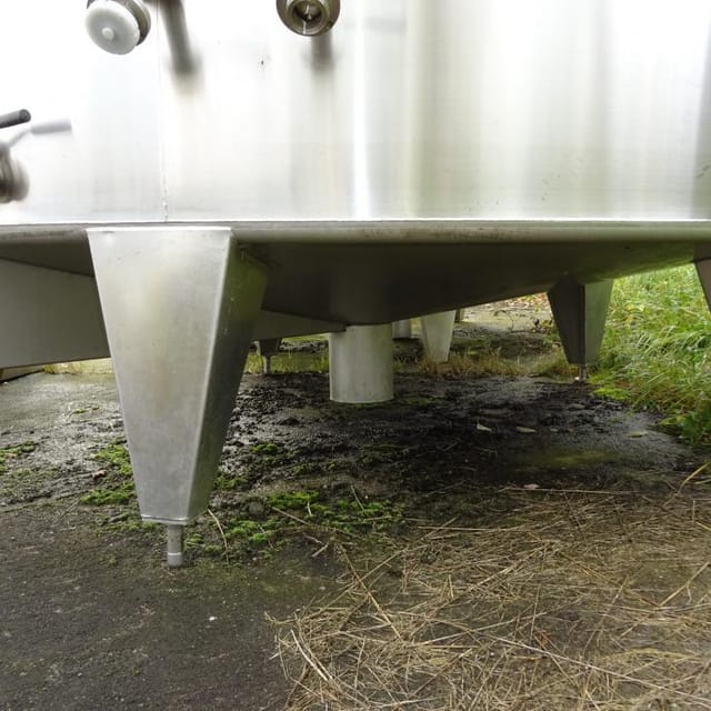 Емкость 25 куб.м. двухсекционная