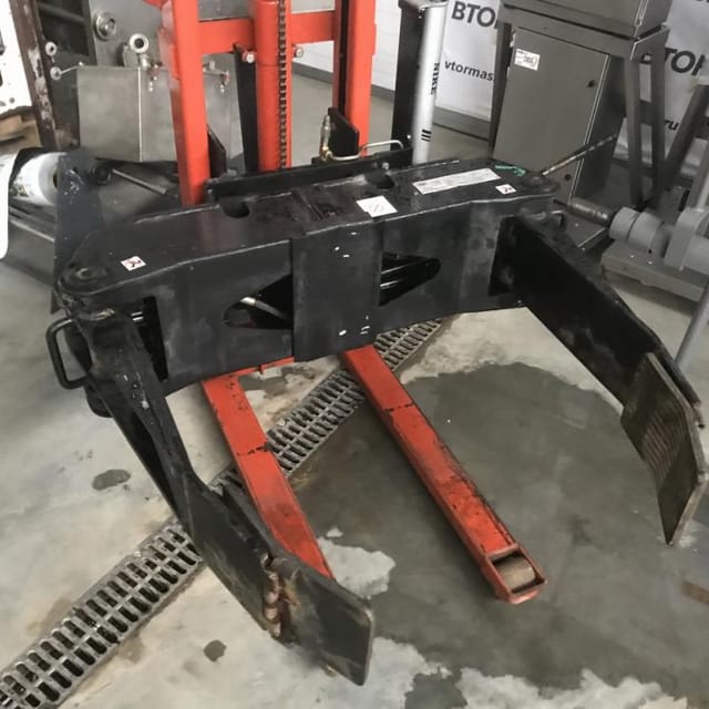 Подъемник кантователь инв.7879