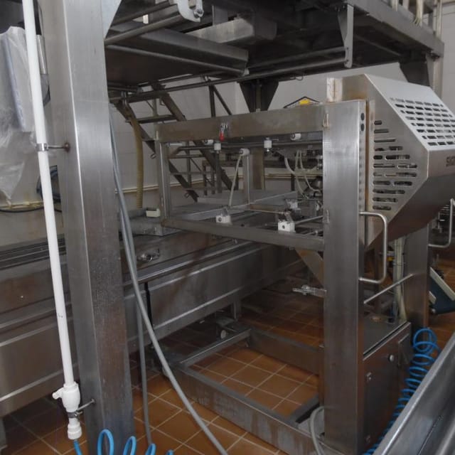 Термоформер MULTIVAC R530