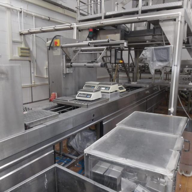 Термоформер MULTIVAC R530