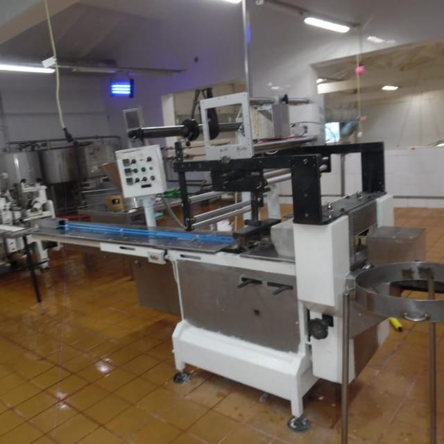 Горизонтальный упаковщик ЛинеПак