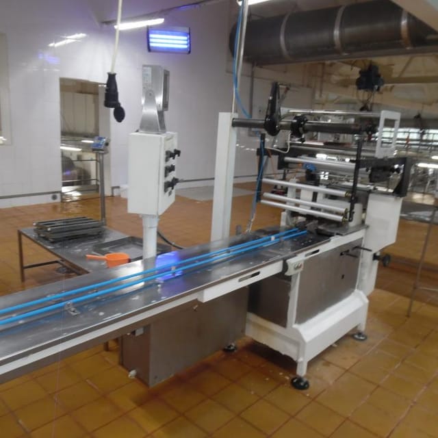 Горизонтальный упаковщик ЛинеПак