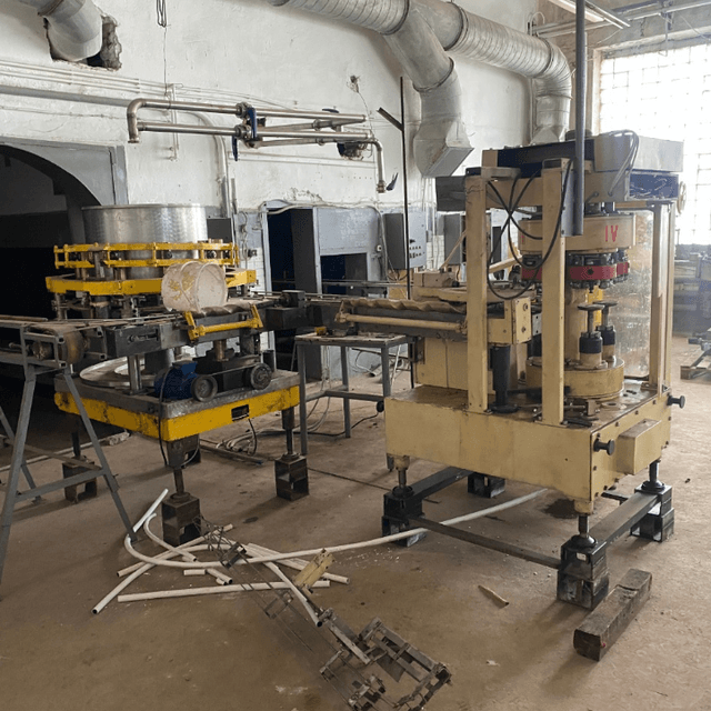 Рыбоперерабатывающее предприятие.