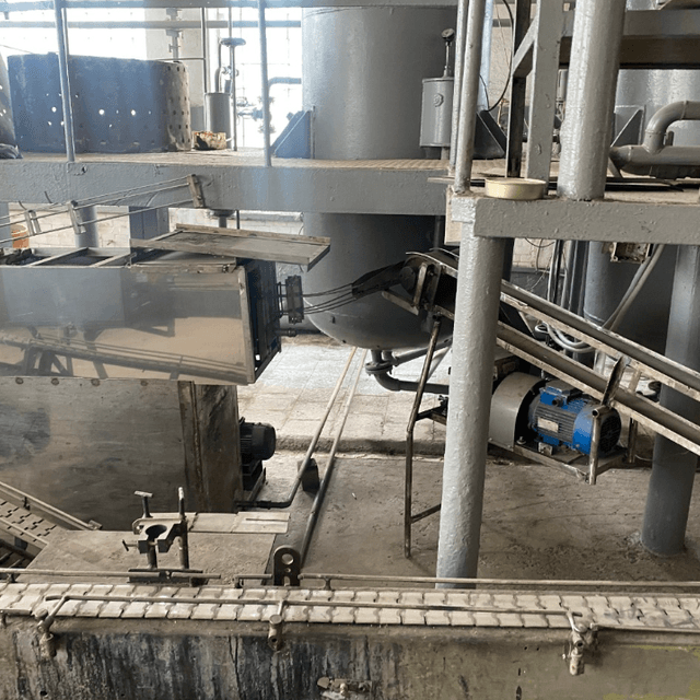 Рыбоперерабатывающее предприятие.