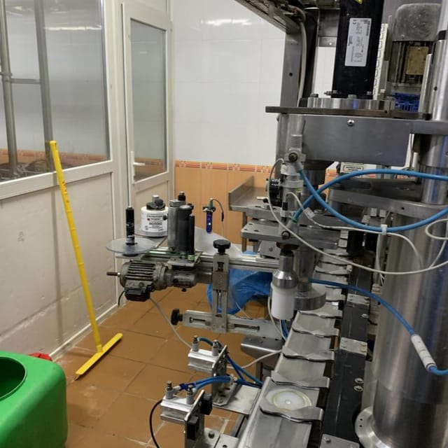 Линия розлива молока Форван инв.9010