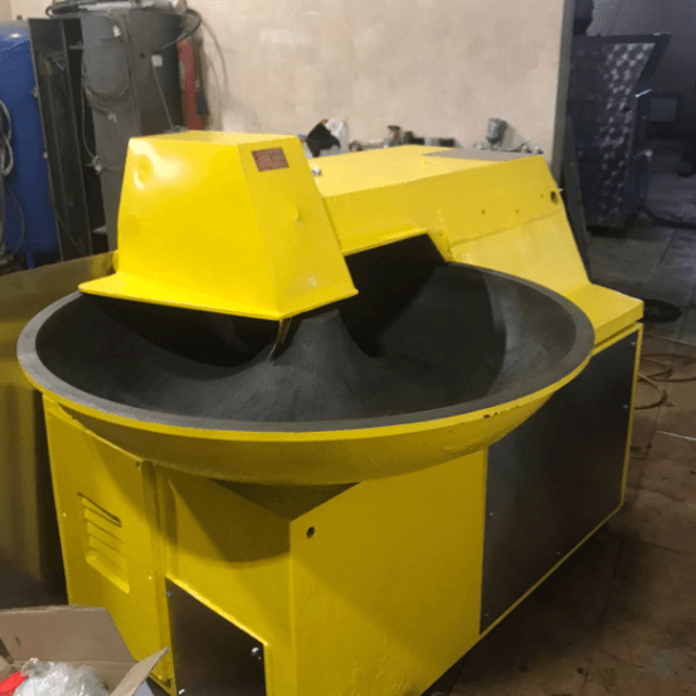 Куттер 125 л инв.8722