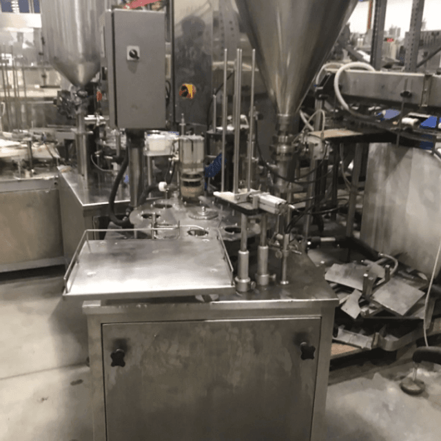 Фасовщик в стакан АДНК 39 инв.9618