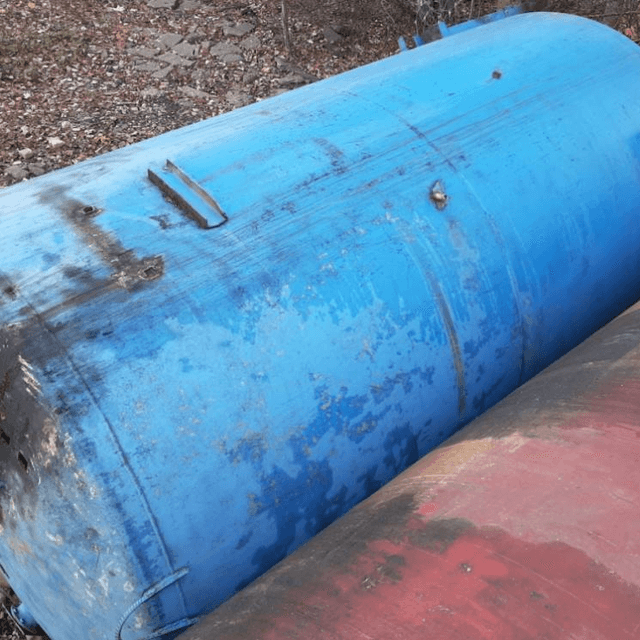 Стальная, вертикальная 16куб.м. синяя