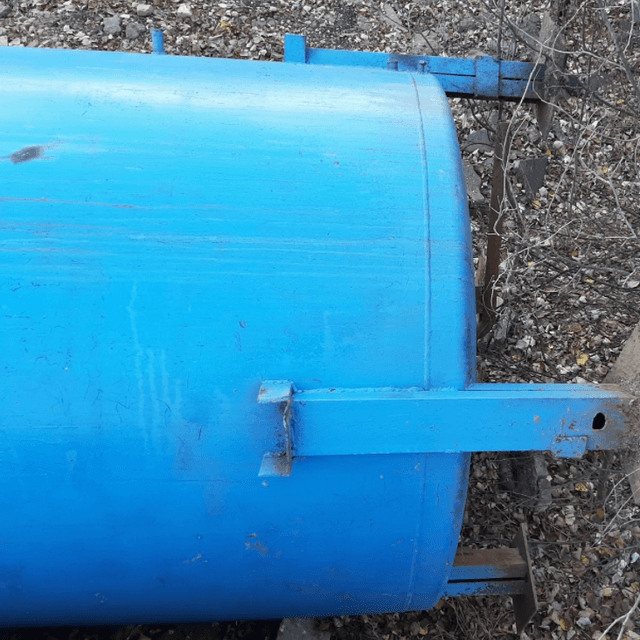 Стальная, вертикальная 16куб.м. синяя