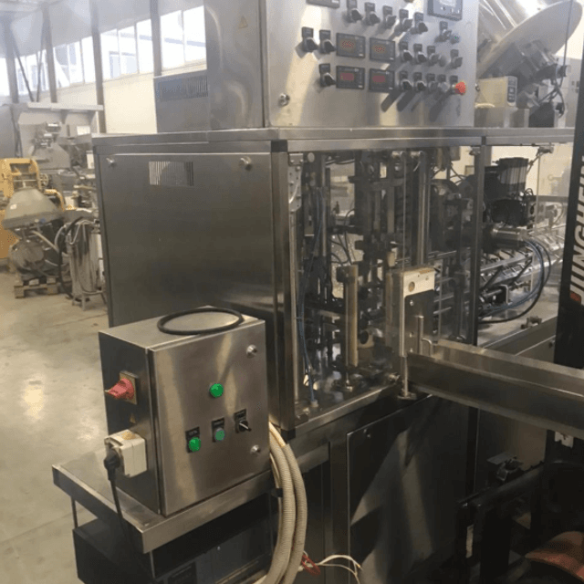 Фасовочный автомат УФАС-1200П в Пюр Пак инв.4042