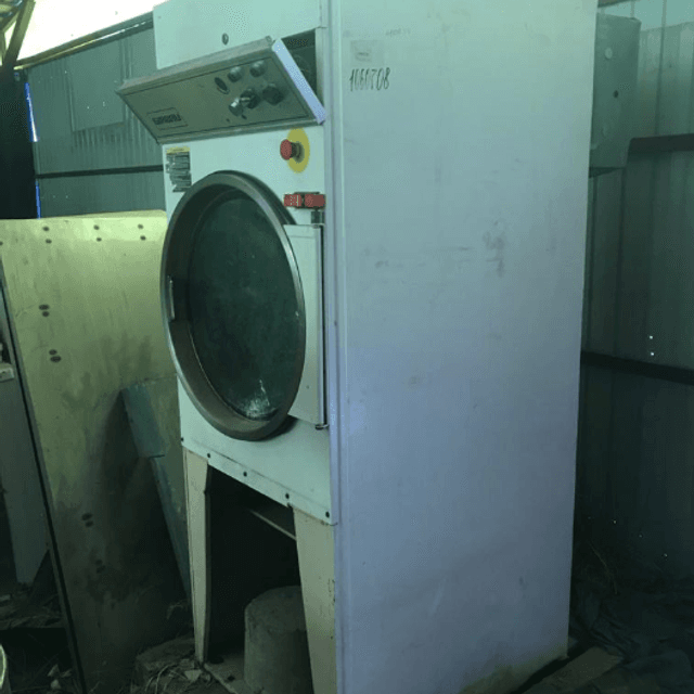 Сушилка SM12E с гладильным манекеном Silc