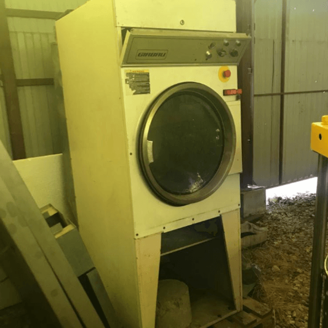 Сушилка SM12E с гладильным манекеном Silc