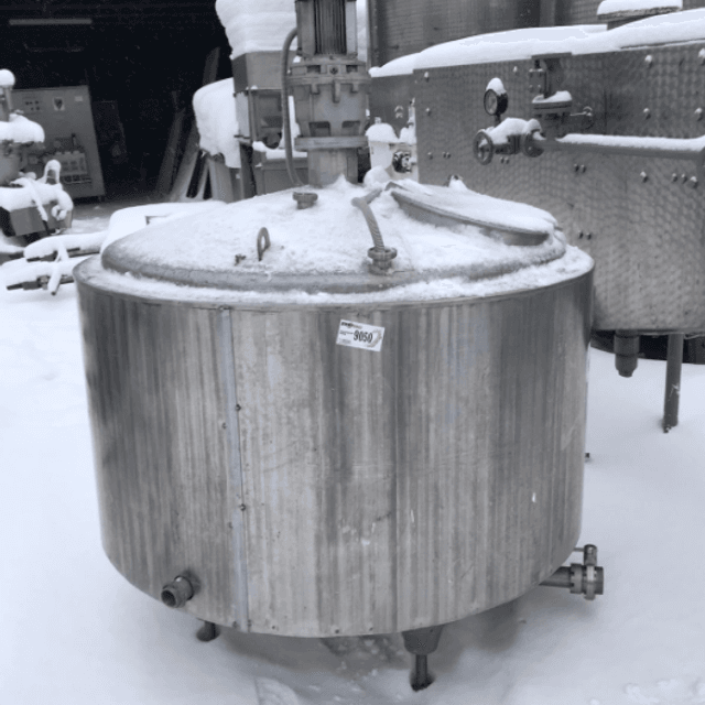 Емкость ОЗУ 0,63куб.м инв.9050