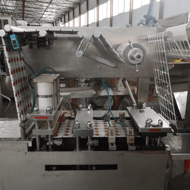 Фасовщик в ванночки Формопак (FormoPack) DPB 320H