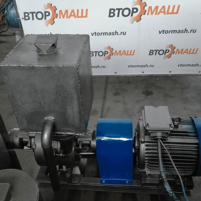 Насос вакуумный SIGMA 180 кубов для ВВУ инв.8030