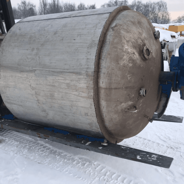 Реактор нерж. 2,2куб.м инв.7037