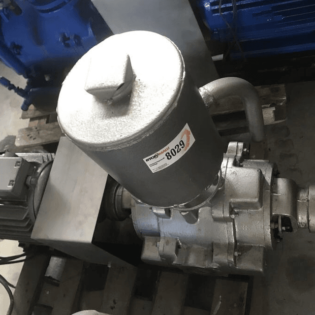 Насос вакуумный инв.8029