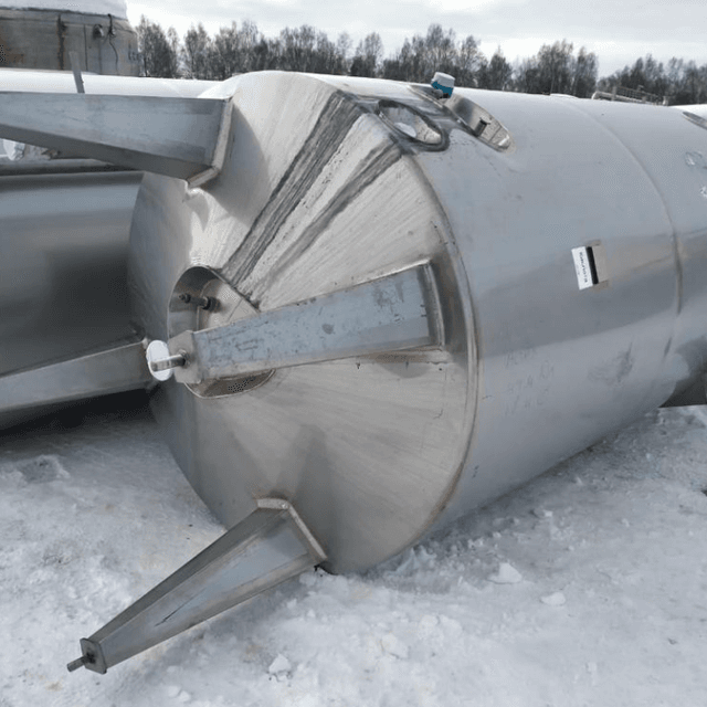 Емкость 6 куб.м. инв.9015