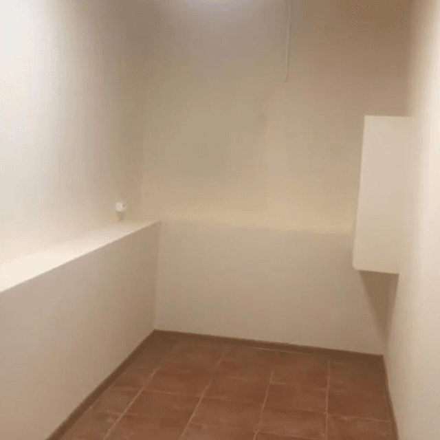 Помещение свободного назначения 35 м2 на  Дербеневке.