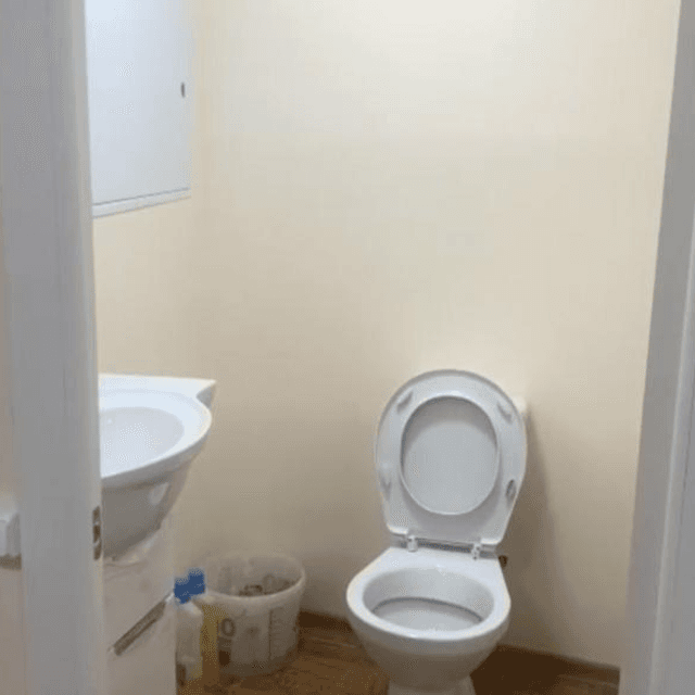 Помещение свободного назначения 35 м2 на  Дербеневке.