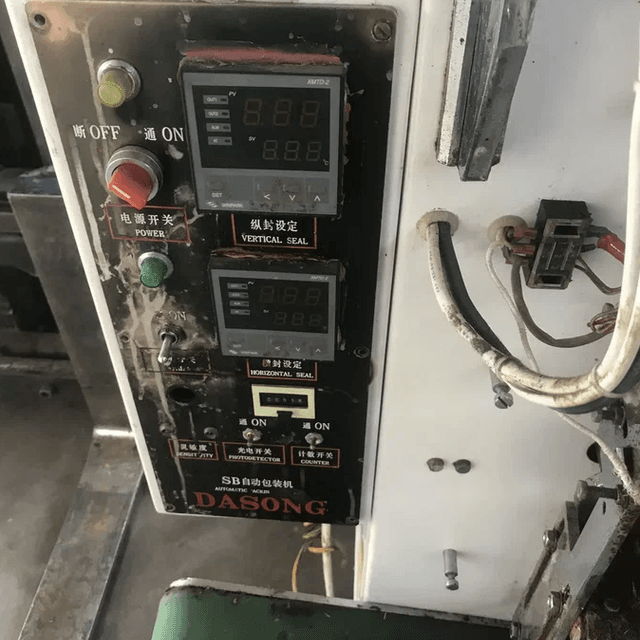 Фасовщик жидких продуктов инв.6880