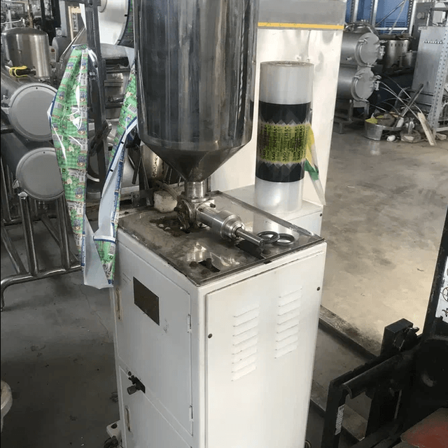 Фасовщик жидких продуктов инв.6880