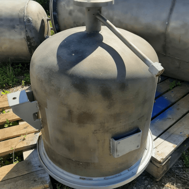 Емкость объемом 80 л