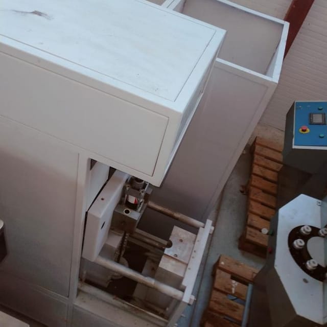 Полуавтомат выдува со станцией разогрева ВПМ-8 инв.1624