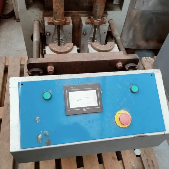 Полуавтомат выдува со станцией разогрева ПВ-7/3 инв.6974